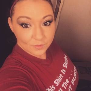 Meet your Posher, Anneca